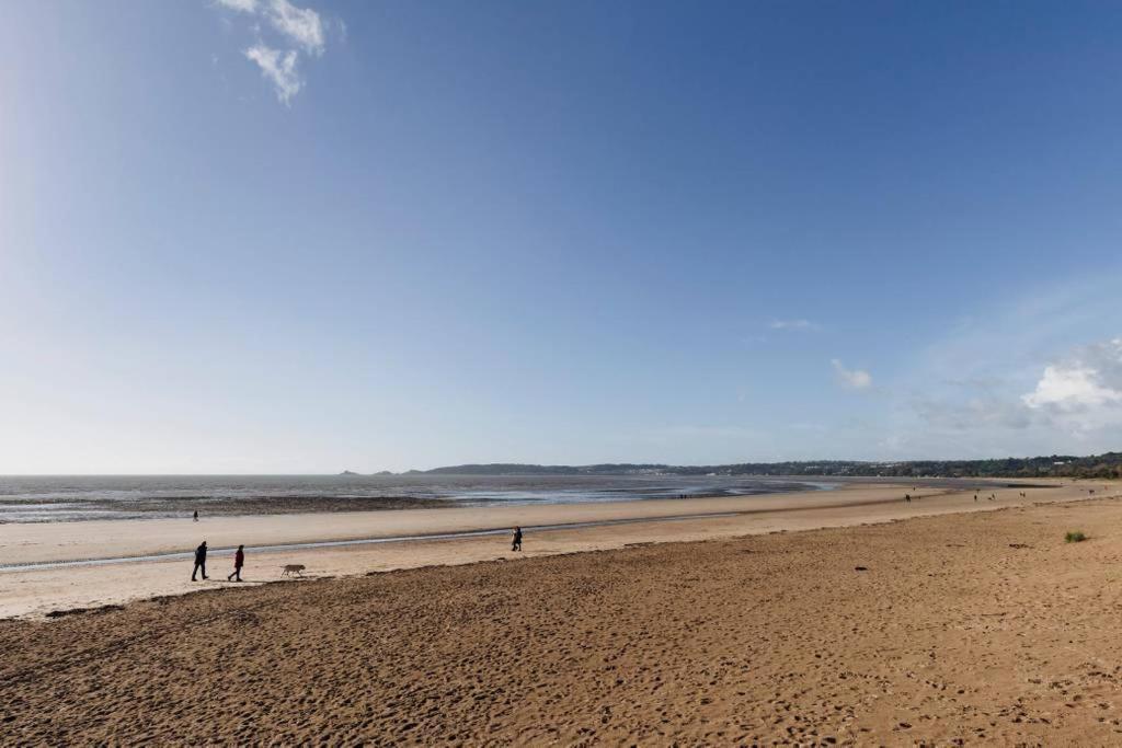 Beach On The Doorstep Meridian Tower Marina Swansea Apartment Bagian luar foto
